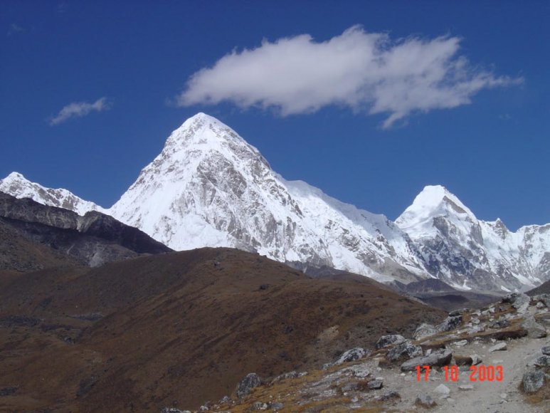 Everest BC-34.jpg